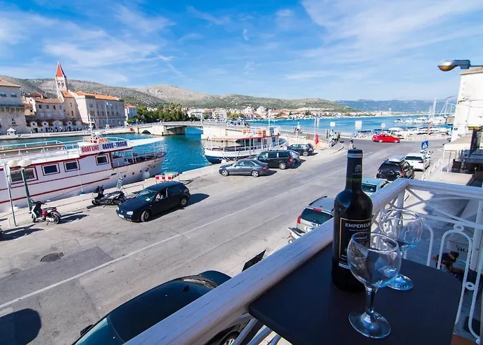Liza 3* Trogir