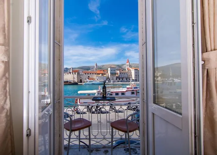 Liza Bed & Breakfast Trogir